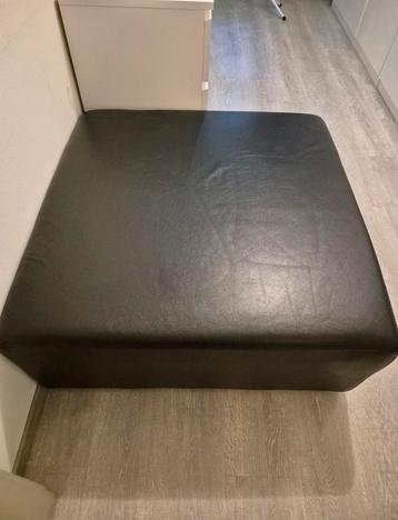 Grote hocker-echt leer  beschikbaar voor biedingen