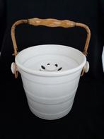 Emmer met hengsel Petrus Regout Maastricht, Ophalen