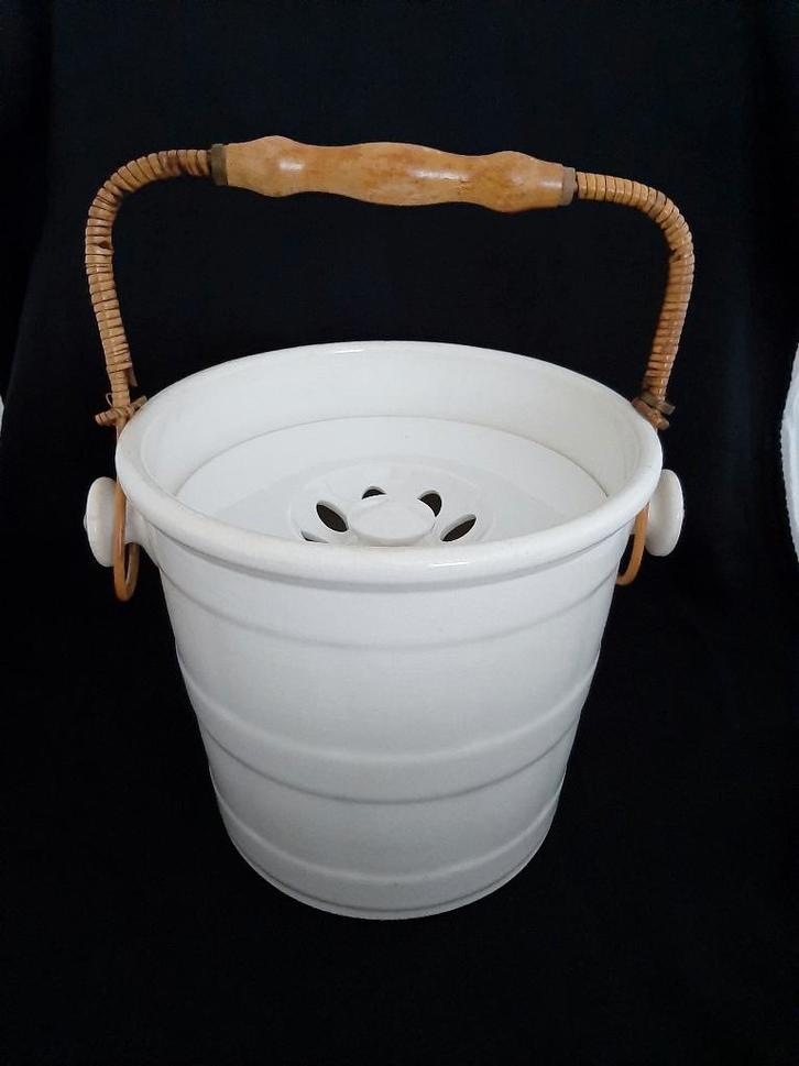 Emmer met hengsel Petrus Regout Maastricht, Antiek en Kunst, Antiek | Keramiek en Aardewerk, Ophalen