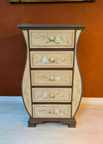 Vintage Ladekast Handgeschilderde Bloemen  beschikbaar voor biedingen
