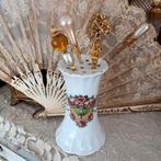 Antieke porseleinen hoedenspelden standaard, Verzenden