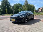 Volvo V40 2.0 T4 BNS SPORT R design 190PK 2018 Automaat, 65 €/maand, Zwart, Origineel Nederlands, Particulier
