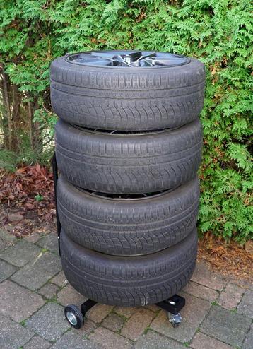 Velgenboom voor velgen tot 21"  beschikbaar voor biedingen