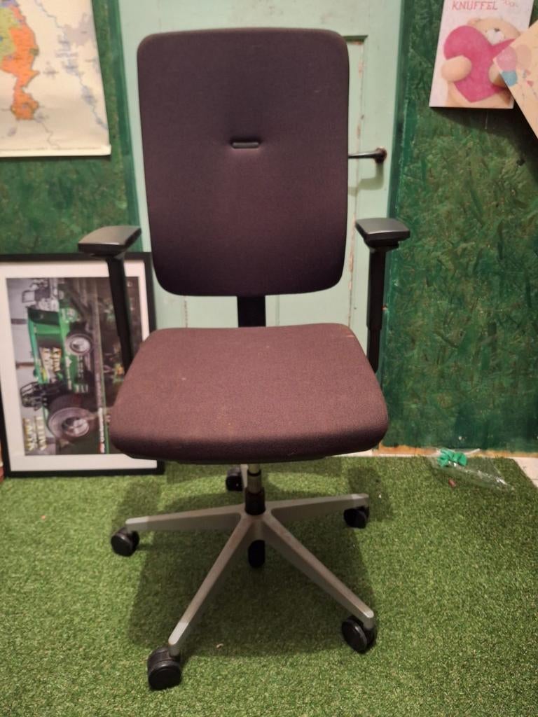 Steelcase Bureaustoel - Ergonomisch en Comfortabel, Ophalen, Gebruikt, Bruin, Bureaustoel