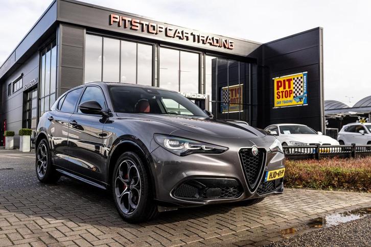 Alfa Romeo STELVIO 2.0 T GME AWD Veloce, 280 PK, ACC, Nieuws, Auto's, Alfa Romeo, Particulier, Te koop, Stelvio, 4x4, ABS, Achteruitrijcamera