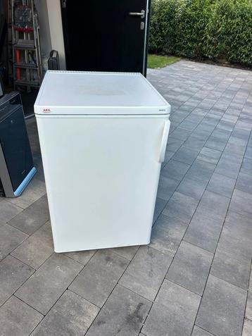 Goede koelkast te koop beschikbaar voor biedingen