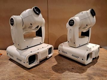 Twee showtec phanton HTI 150 geslapen  beschikbaar voor biedingen