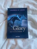 Paardenboek Glory, Ophalen of Verzenden, Zo goed als nieuw