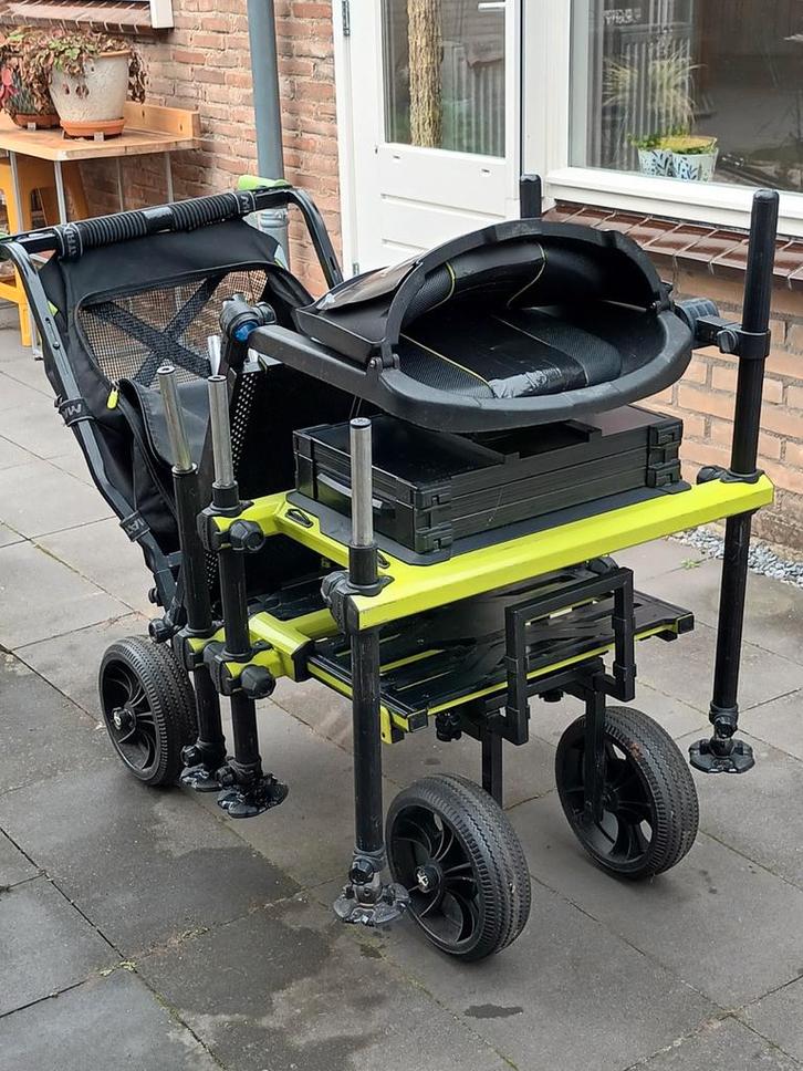 Matrix visstation met tafeltje., Watersport en Boten, Hengelsport | Witvissen, Gebruikt, Overige typen, Ophalen