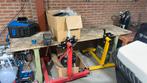 Zware werkbank met bankschroef, Ophalen of Verzenden, Zo goed als nieuw, Bankschroef