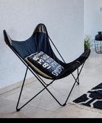 Gratis Vlinderstoel zwart 2 stuks, Huis en Inrichting, Stoelen, Ophalen, Gebruikt, Zwart, Twee