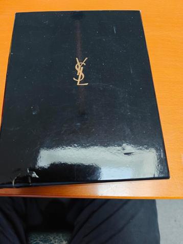 YSL miniaturen set beschikbaar voor biedingen