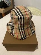 Burberry bucket hat, Kleding | Dames, Hoeden en Petten, Nieuw, Burberry, Ophalen of Verzenden, Hoed