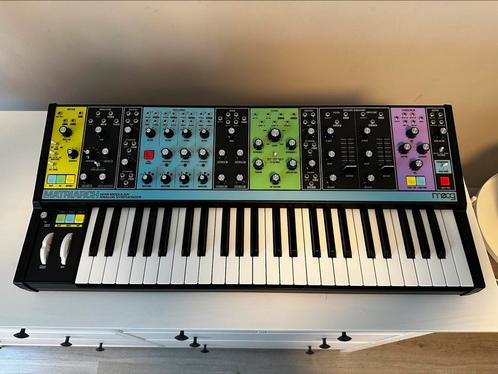 Moog Matriarch + Decksaver (prijs tijdelijk verlaagd), Muziek en Instrumenten, Synthesizers, Zo goed als nieuw, Overige aantallen