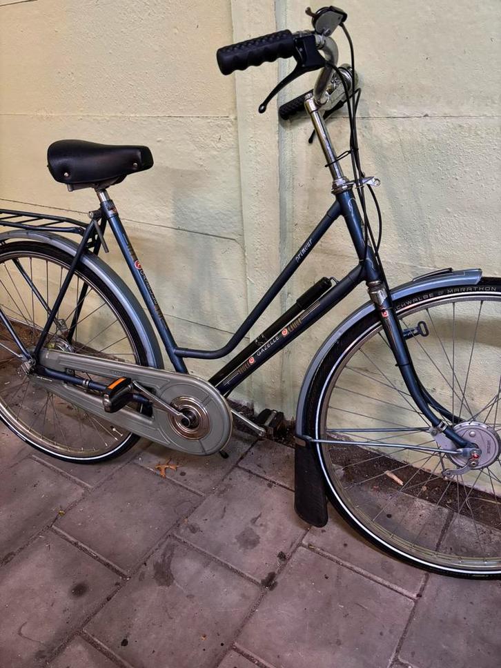 99€ stad fiets ,secondhand bike batavus gazelle (v.a.), Fietsen en Brommers, Fietsen | Dames | Damesfietsen, Zo goed als nieuw