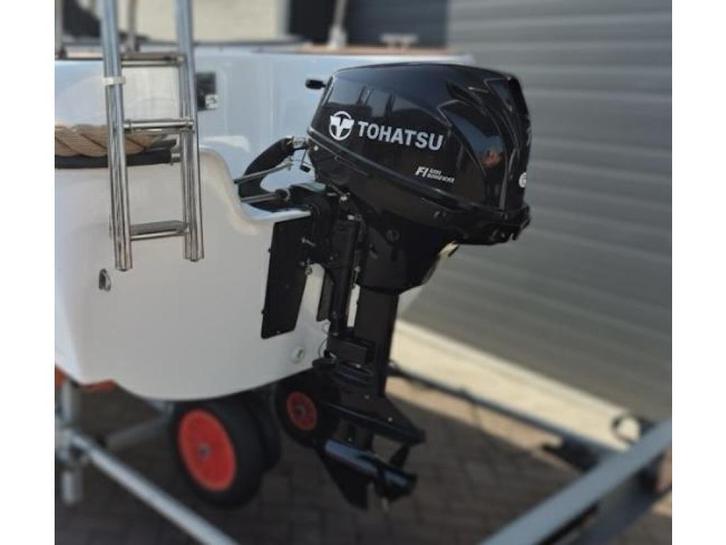 15pk Tohatsu EFI langstaart afstandbediening nieuwstaat, Watersport en Boten, Buiten- en Binnenboordmotoren, Gebruikt