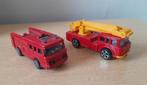 2 oude Corgi firetrucks / brandweerwagens Simon Snorkel zgan, Ophalen, Zo goed als nieuw, Bus of Vrachtwagen
