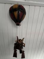 Houten luchtballon met rieten mand - Decoratie, Ophalen, Zo goed als nieuw