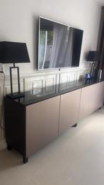 Modern Dressoir met Glazen Bovenkant ( besta ikea), Ophalen of Verzenden, 200 cm of meer, Minder dan 100 cm, 25 tot 50 cm