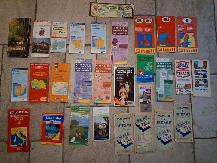 Diverse verzameling oude landkaarten, Boeken, Atlassen en Landkaarten, Gelezen, Landkaart, 1800 tot 2000, Ophalen of Verzenden