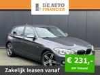 BMW 1 Serie 118i Sport Line Navi LED Cruise PDC € 13.950,0, Auto's, BMW, Nieuw, Origineel Nederlands, Zilver of Grijs, 5 stoelen