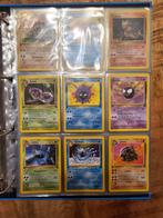 32 kaarten 1ste editie fossile set NL, Hobby en Vrije tijd, Verzamelkaartspellen | Pokémon, Ophalen of Verzenden, Zo goed als nieuw