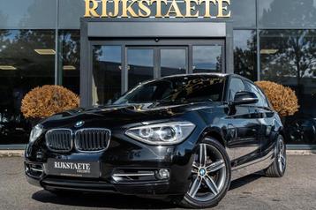 BMW 1-serie 118i Sport|LED|CLIMATE|KEYLESS|17''|LEDER beschikbaar voor biedingen