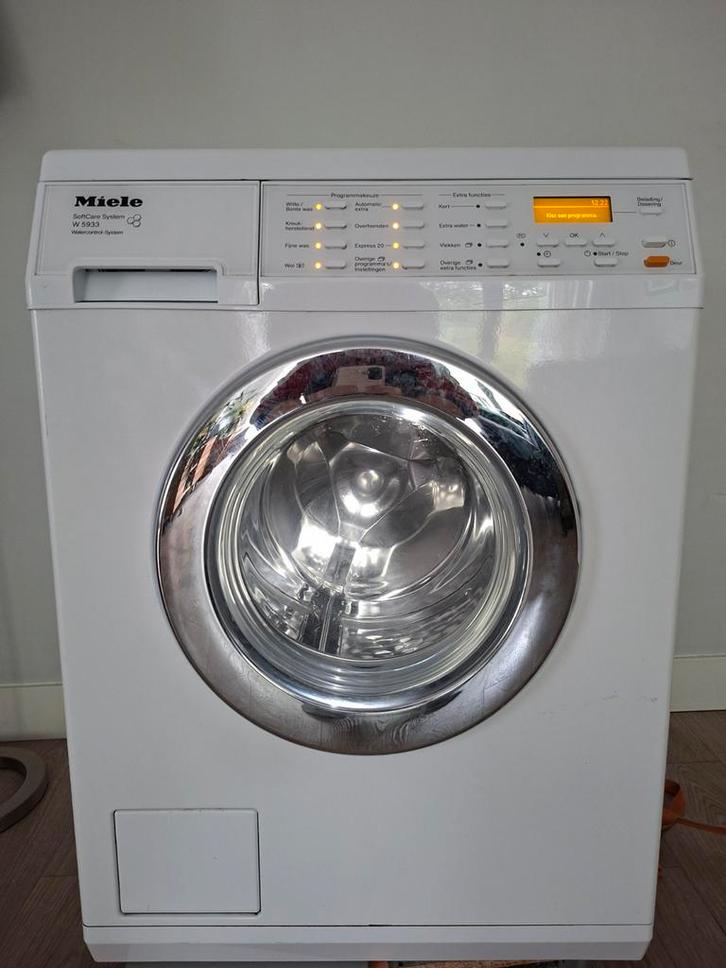 Miele W5933 Wasmachine, Witgoed en Apparatuur, Wasmachines, Gebruikt, Voorlader, 6 tot 8 kg, 85 tot 90 cm, 1200 tot 1600 toeren