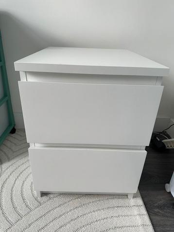 Nachtkastje IKEA malm wit