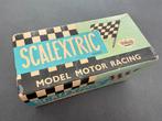 Scalextric T.C. Fiat 600 C-31 jaren 60 in originele doos, Antiek en Kunst, Antiek | Speelgoed, Ophalen