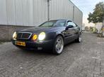 Mercedes-Benz CLK 3.2 Clk320 Coupe Sport AUT 1997 Blauw, Auto's, Mercedes-Benz, Automaat, Achterwielaandrijving, Grijs, Particulier