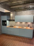 Showroom model Mira staalblauw, Huis en Inrichting, Keuken | Complete keukens, Ophalen, Blauw, Nieuw, Enkelwandige keuken