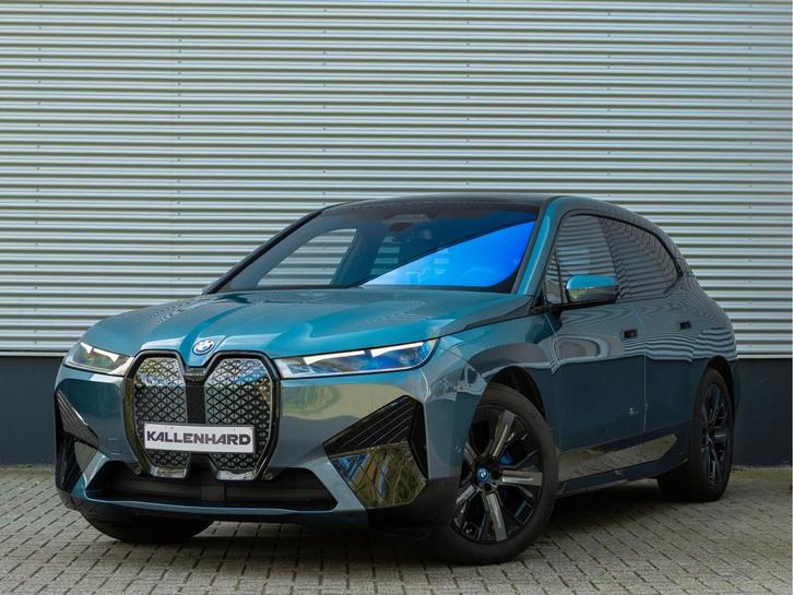 BMW iX xDrive40 - Sportpakket - Pano - Harman Kardon - Stoel, Auto's, BMW, Bedrijf, Te koop, iX, 4x4, ABS, Achteruitrijcamera