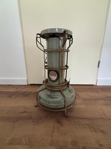 Aladdin blue flame petroleum heater / kachel beschikbaar voor biedingen