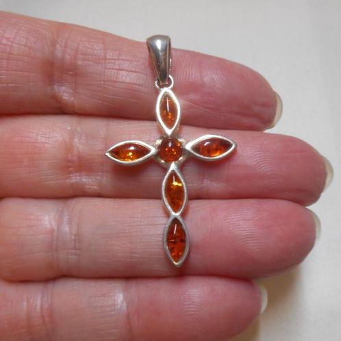 Zilveren kruishanger met barnstenen nr.845, Sieraden, Tassen en Uiterlijk, Kettinghangers, Zo goed als nieuw, Zilver, Zilver, Kruis of Symbool