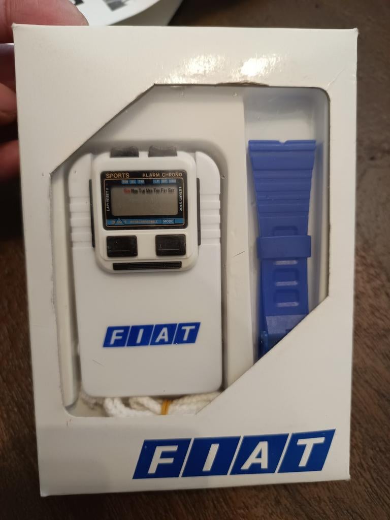 Vintage Fiat Digitaal stopwatch - Nieuw in Doos!, Sieraden, Tassen en Uiterlijk, Horloges | Heren, Nieuw, Polshorloge, Overige merken