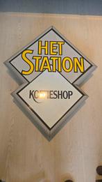 Vintage Lichtbak Het Station Koffieshop, Antiek en Kunst, Ophalen of Verzenden
