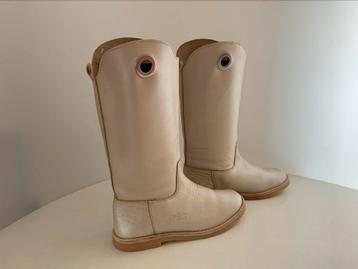 Airforce  39 metallic creem  laarzen  367) beschikbaar voor biedingen