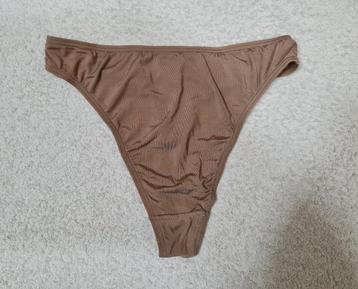 Microfiber String Beige One Size (273) beschikbaar voor biedingen