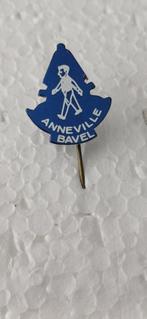 Bavel Anneville, Verzamelen, Speldjes, Pins en Buttons, Ophalen of Verzenden, Gebruikt, Overige onderwerpen