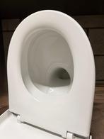 Toilet Spinx- hangende toilet, Ophalen, Zo goed als nieuw, Steen, Toilet