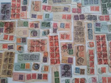 Postzegels Duitse Rijk op papier met stempels beschikbaar voor biedingen