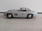 Mercedes-Benz 300SL “Gullwing” 1:18 – Bburago – zilver, Ophalen of Verzenden, Gebruikt, Bburago