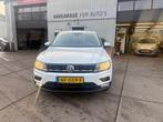 Volkswagen Tiguan 1.4 TSI Connected Series Clima, cruise, tr, Voorwielaandrijving, Gebruikt, 4 cilinders, Wit