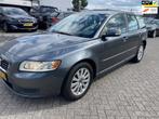 Volvo V50 2.0D Kinetic, Gebruikt, 4 cilinders, 700 kg, Zilver of Grijs