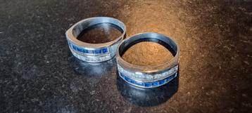 Zilveren vintage ringen ( vriendschaps ringen) met steentjes