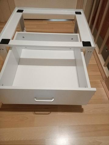 Verhoger voor wasmachine of droger  beschikbaar voor biedingen