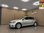 Volkswagen Golf 1.5 TSI Comfortline Business * Carplay / Par, Voorwielaandrijving, Stof, Euro 6, 4 cilinders