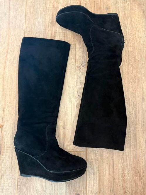 Zwarte Tod‘s laarzen, Kleding | Dames, Schoenen, Zo goed als nieuw, Hoge laarzen, Zwart, Ophalen of Verzenden