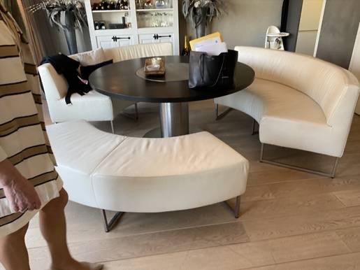 Ronde Eettafel 155cm Zwart Eikenfineer, Huis en Inrichting, Tafels | Eettafels, Gebruikt, Ophalen